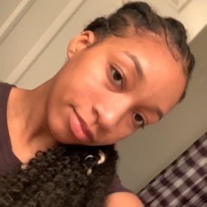 Meet your Posher, Tisha